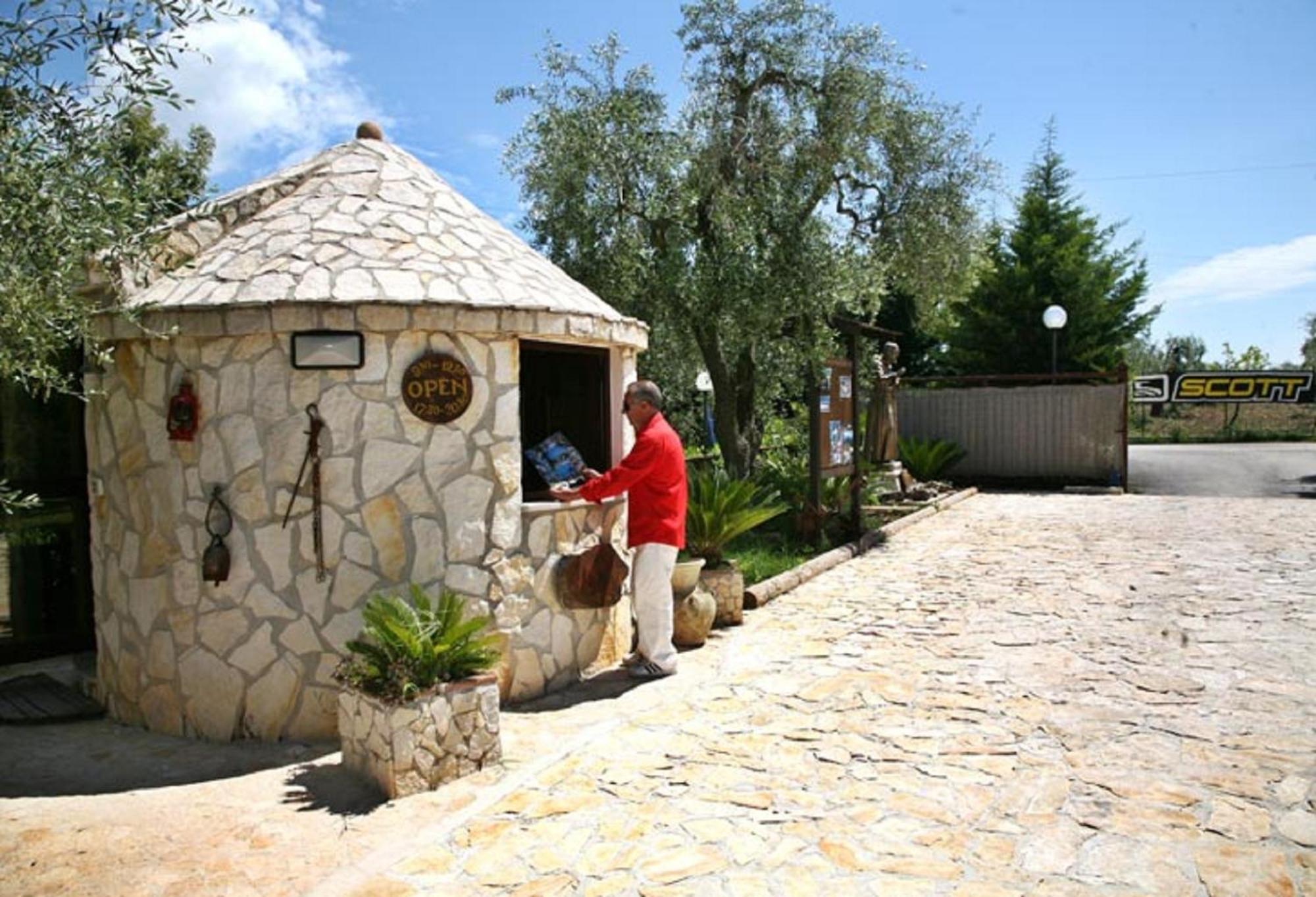 Tenuta Padre Pio Vieste Eksteriør bilde